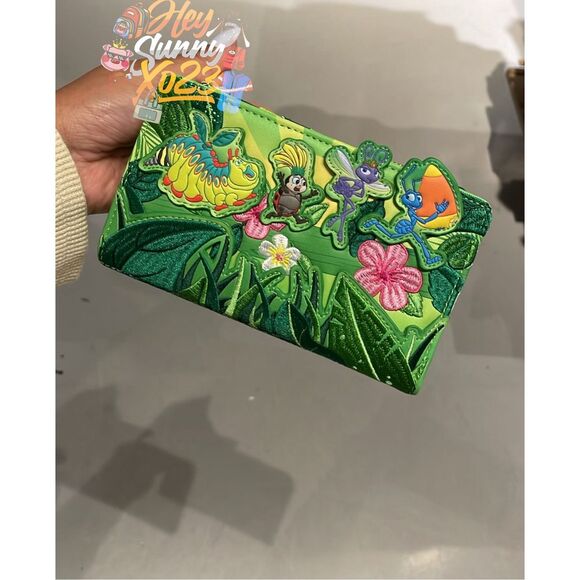 Loungefly Disney Pixar A Bug's Life Group Scene Wallet - Picture 1 of 5
